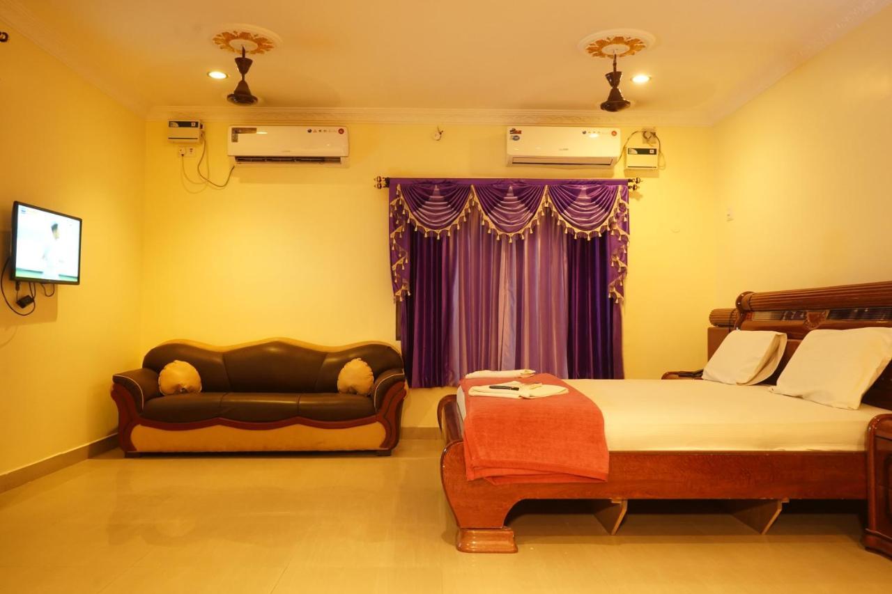 Hotel Supreme Ac Rameshwaram Exterior photo