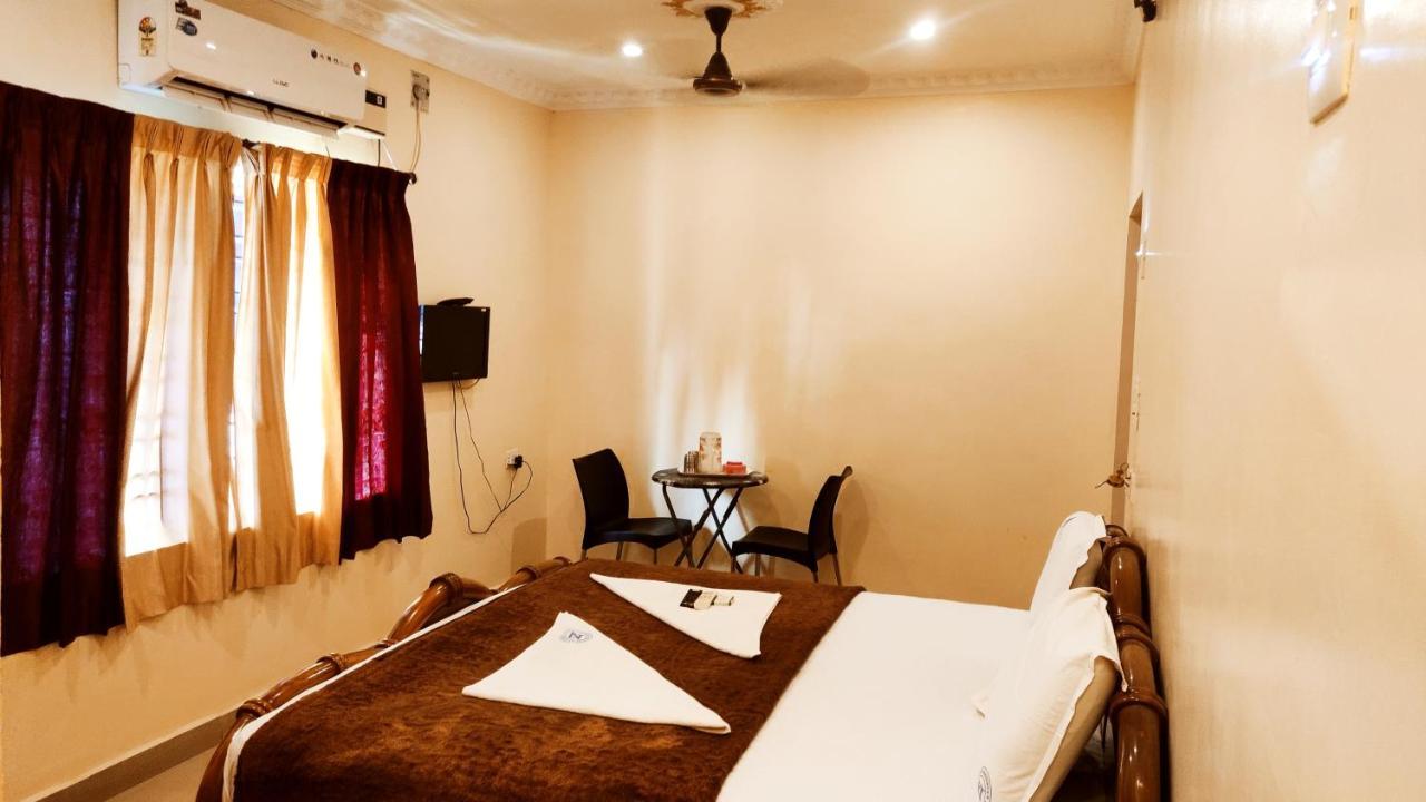 Hotel Supreme Ac Rameshwaram Exterior photo